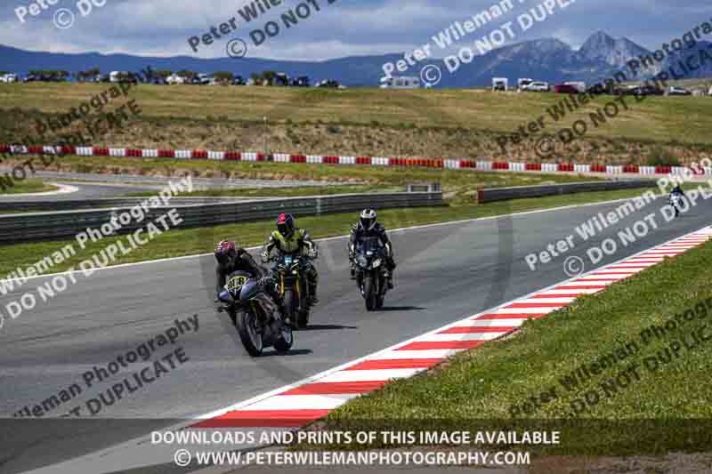 cadwell no limits trackday;cadwell park;cadwell park photographs;cadwell trackday photographs;enduro digital images;event digital images;eventdigitalimages;navarra;no limits trackdays;peter wileman photography;racing digital images;trackday digital images;trackday photos